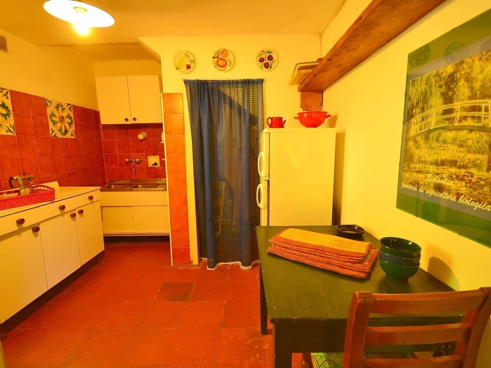 Vintage Holiday Home in Migliorini with Pool
