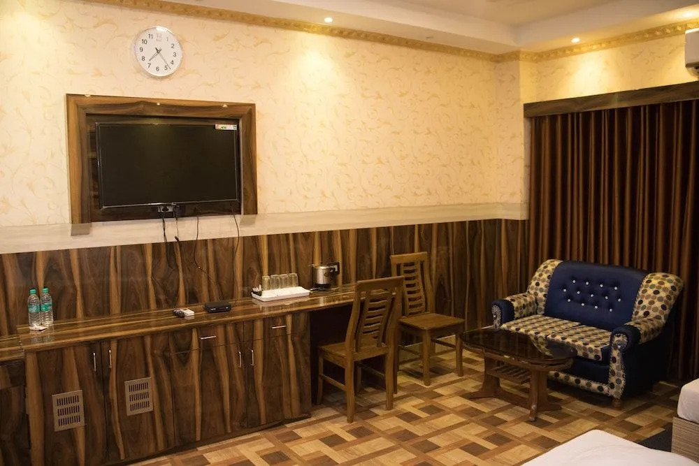 Rmd Hotels And Resorts