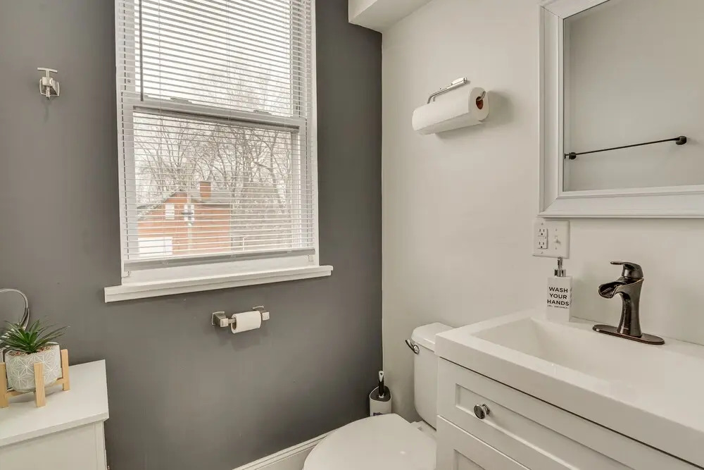 Columbus Apartment ~ 2 Mi to Ohio State University