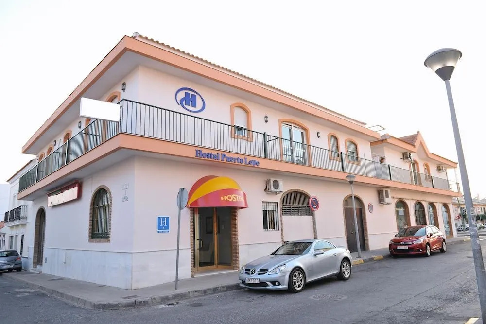 Hostal Puerto Lepe