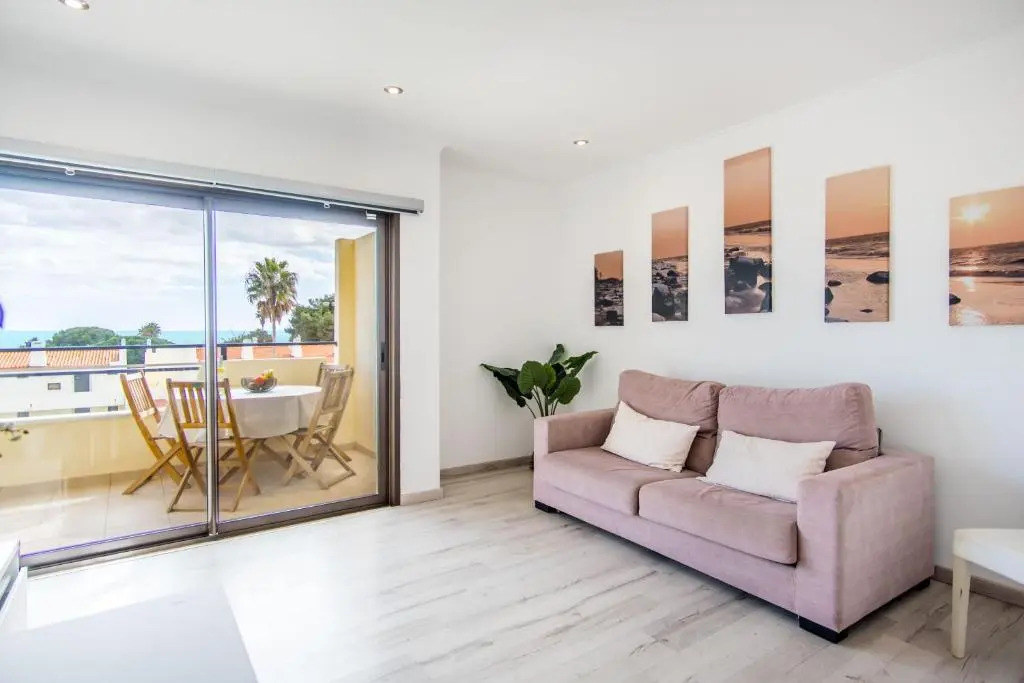 Appartement Chaleureux et Lumineux Proche Mer L003