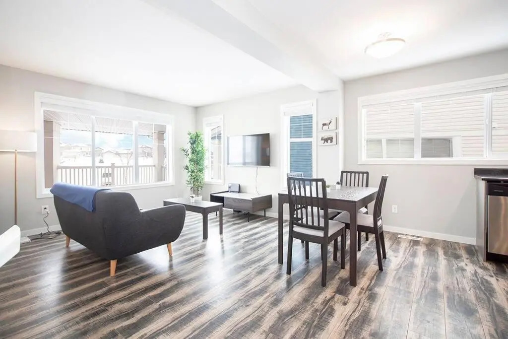 Stunning 3 Bedroom Townhouse
