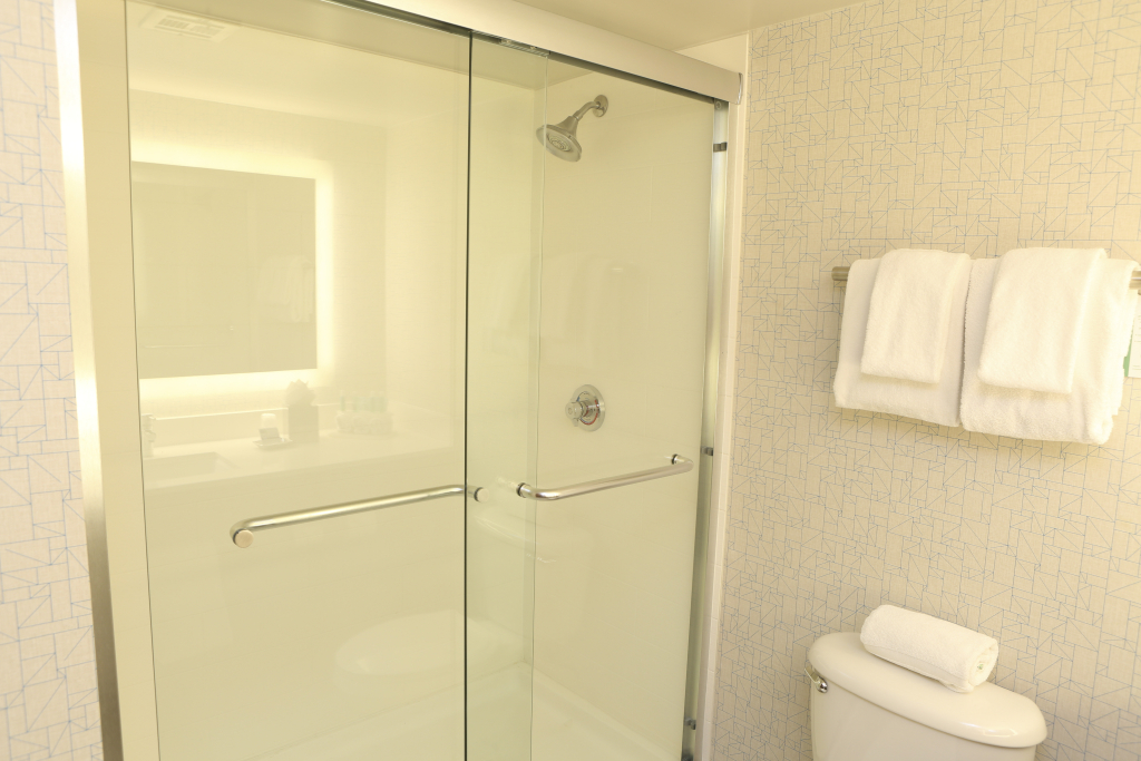 Holiday Inn Express Phoenix-Airport/University Drive by IHG