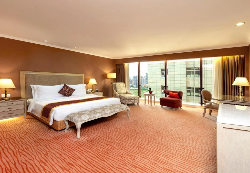Similan Hotel Zhuhai-Gongbei Port High speed Railway Station