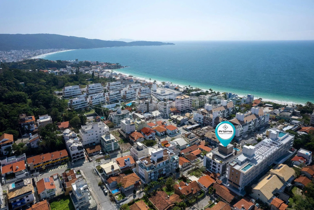 Porto Madero 206 · Apartamento de Alto Padrão com Rooftop, 3 quartos na Praia Bombinhas com excelente localização.