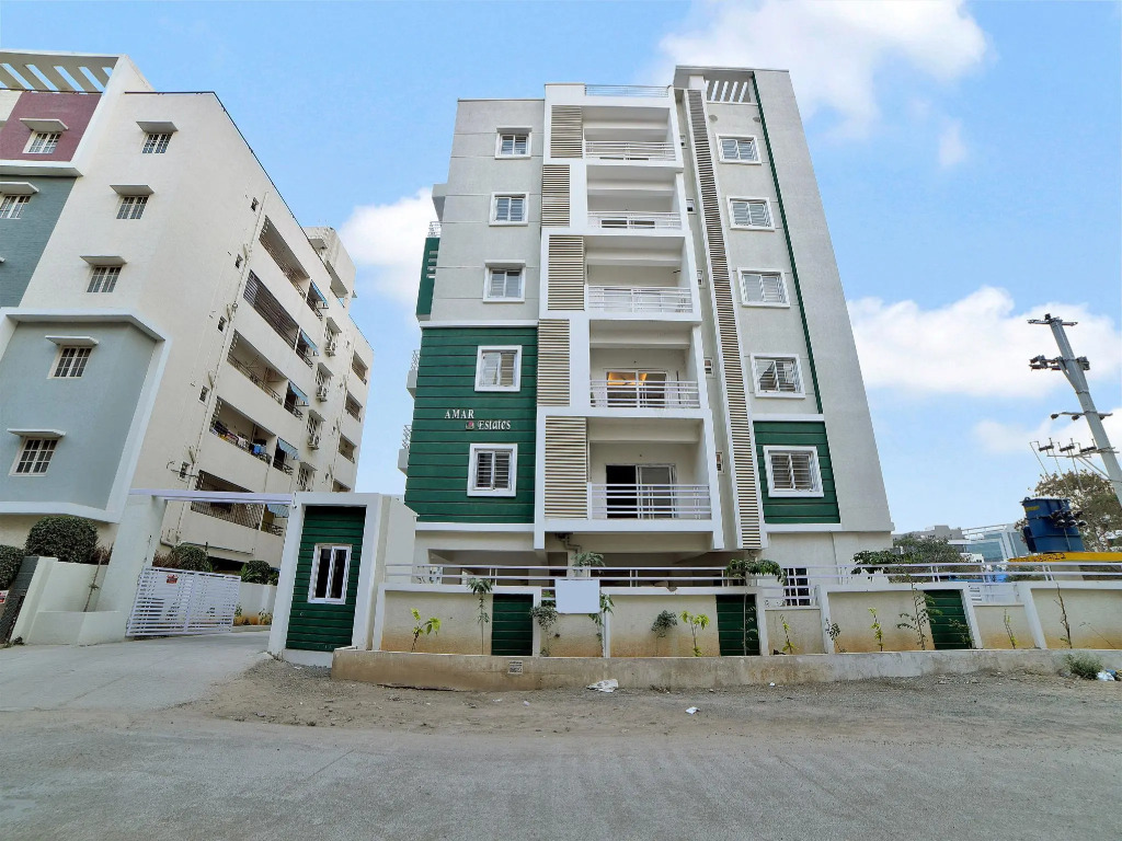 OYO 11317 Tanya Suites