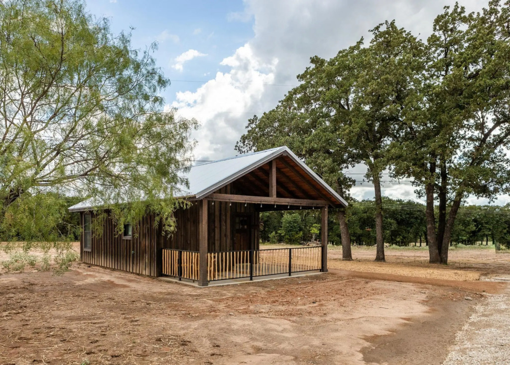 Painted Bunting Cabin (15 MIN to Magnolia/Baylor)