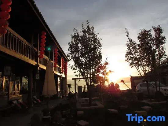 Rujia Inn
