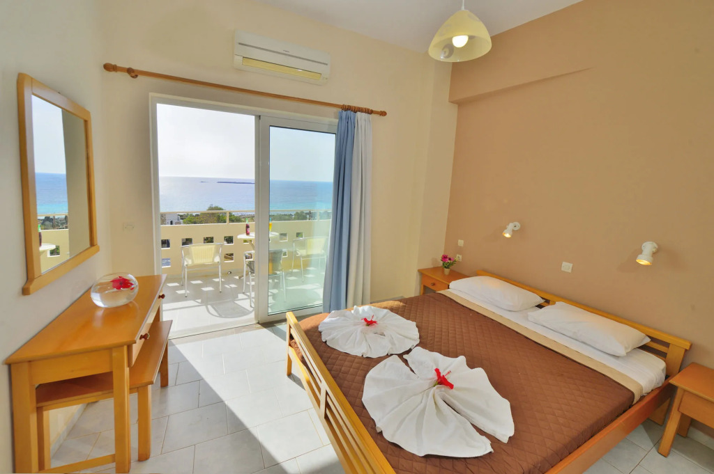 Falassarna Beach studios&apartments