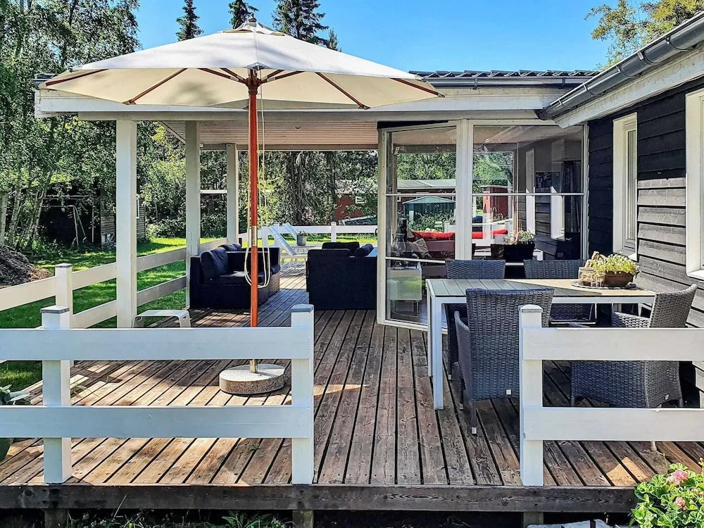 Simplistic Holiday Home in GÃ¸rlev near Sea