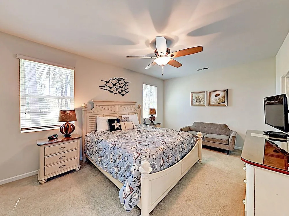 Cloisters - 4 Br Home