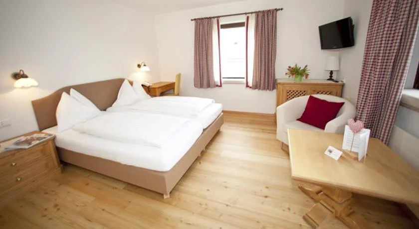 Hotel Pension Theresia