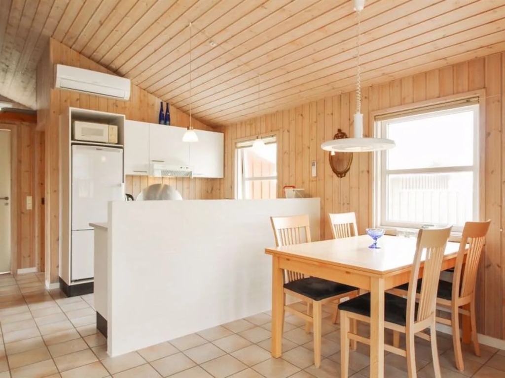 "Hugo" - 75m from the sea in NW Jutland