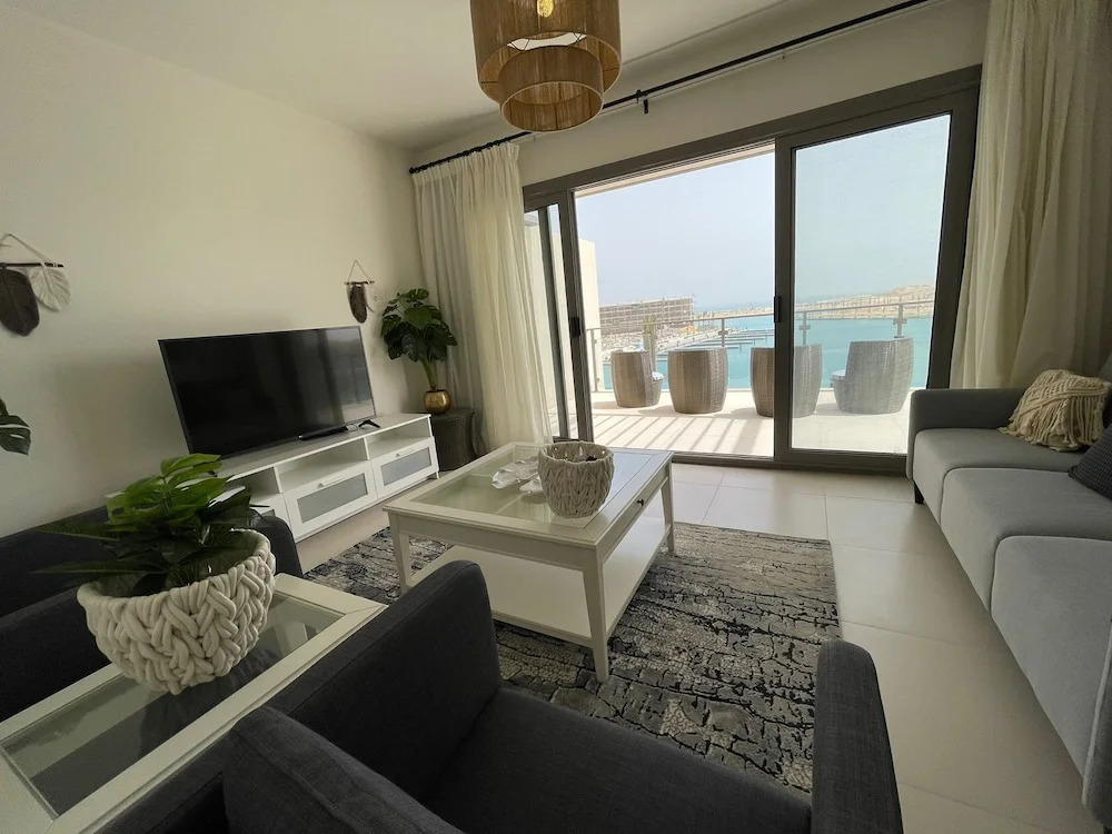 Penthouse 4 Bedrooms Marina2-14LR-305