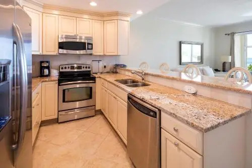 South Bay Beach Club #33 - 3 Bedroom 2 Bathroom Unit
