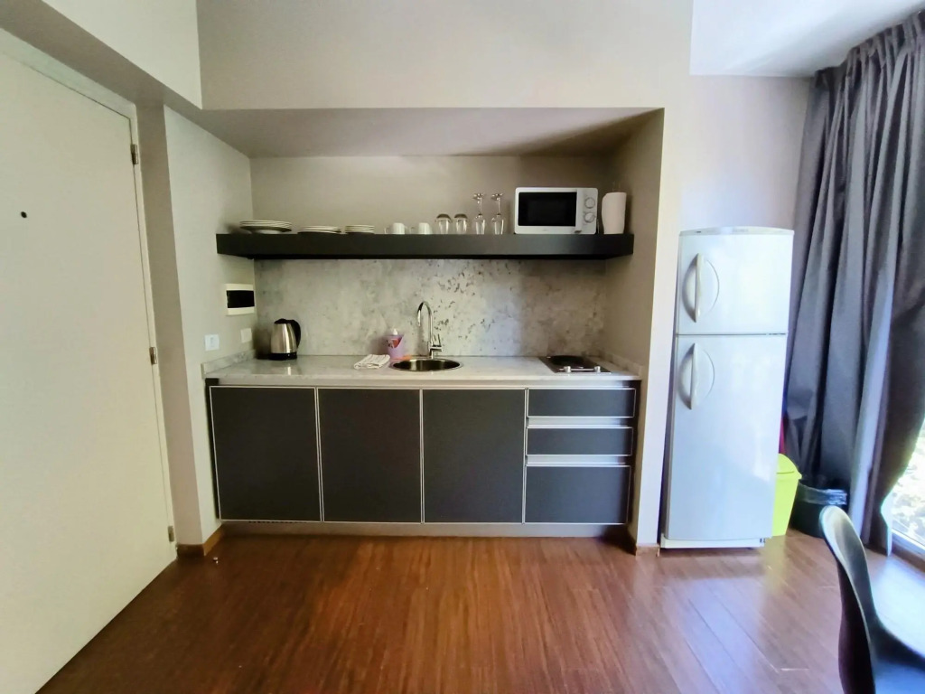 Palermo Apartments by Ayres