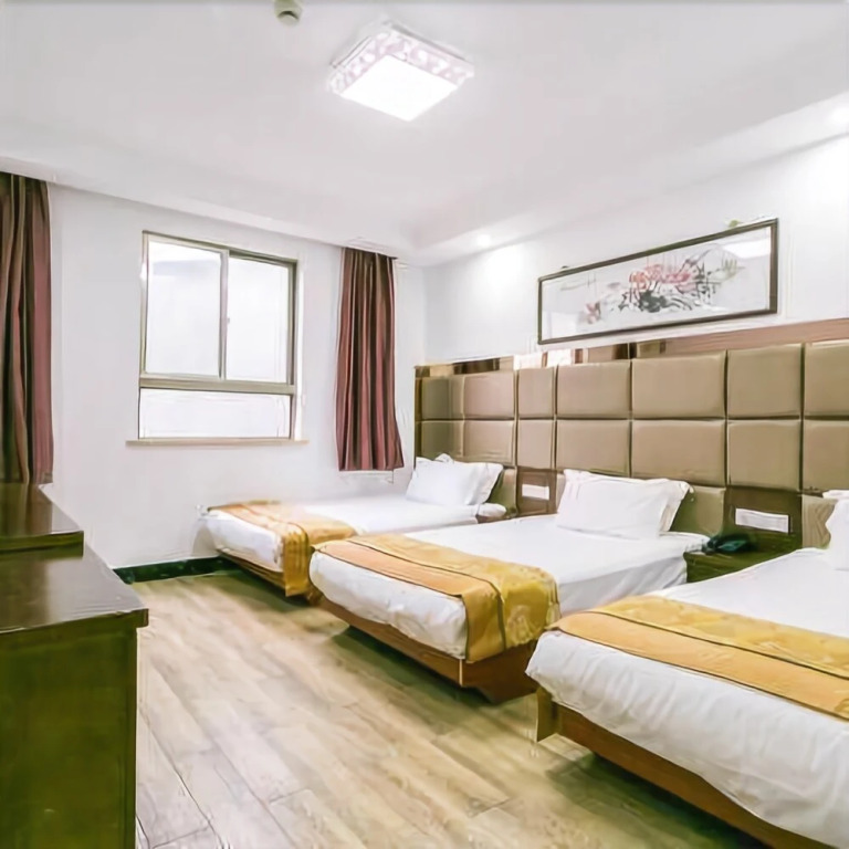 Q+ Shijia Huixuan Hotel