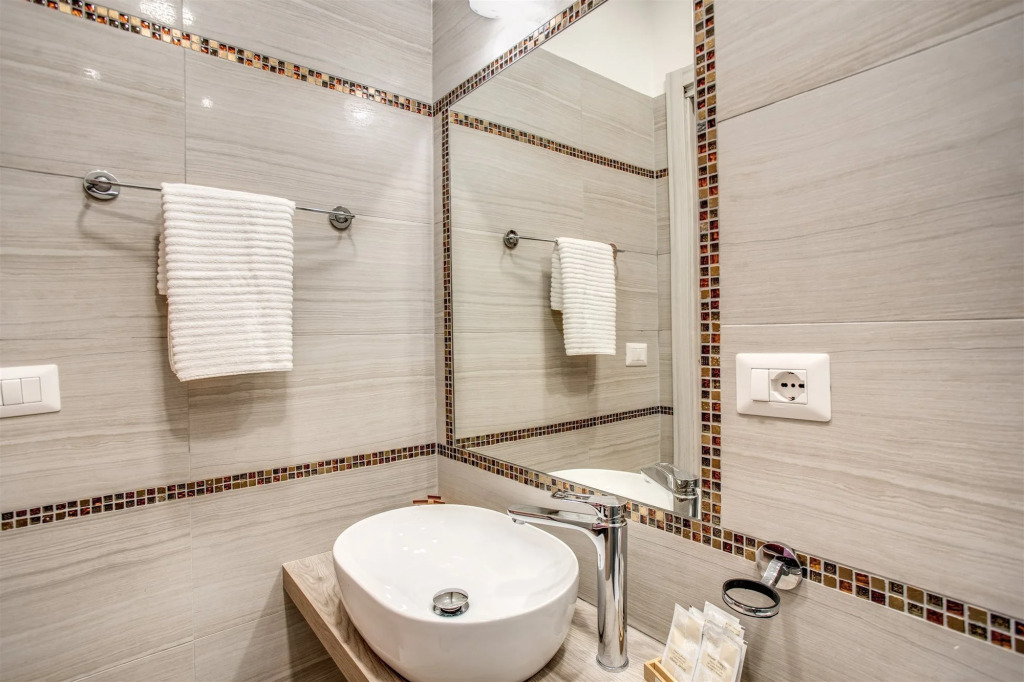 ROYAL VATICAN SUITES