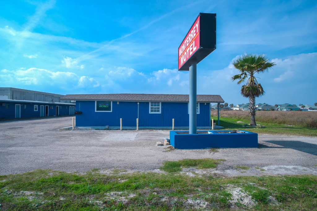 Monterrey Motel Padre Island, Corpus Christi BY OYO
