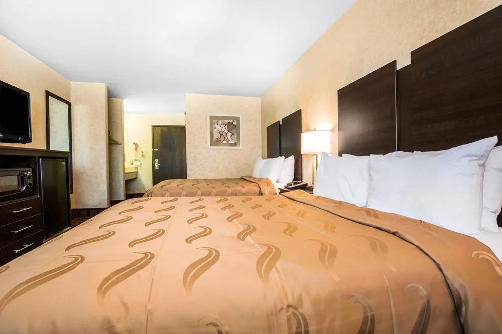 Americas Best Value Inn Monee / Chicago Area