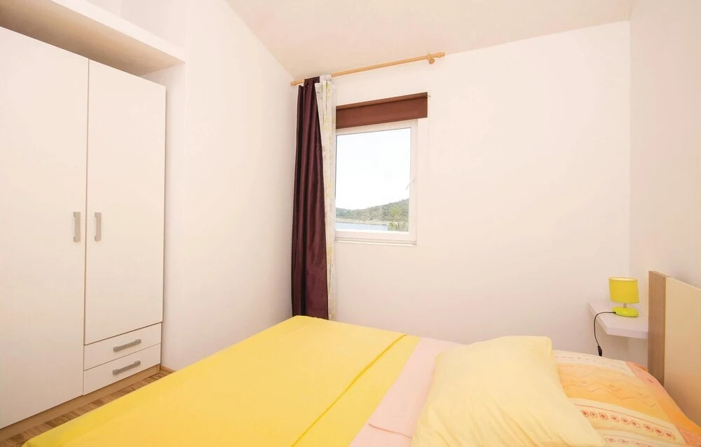 Stunning Home in Sevid With Wifi and 4 Bedrooms