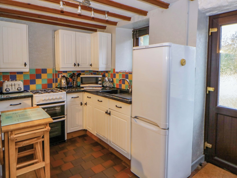 Old Farmhouse Cottage