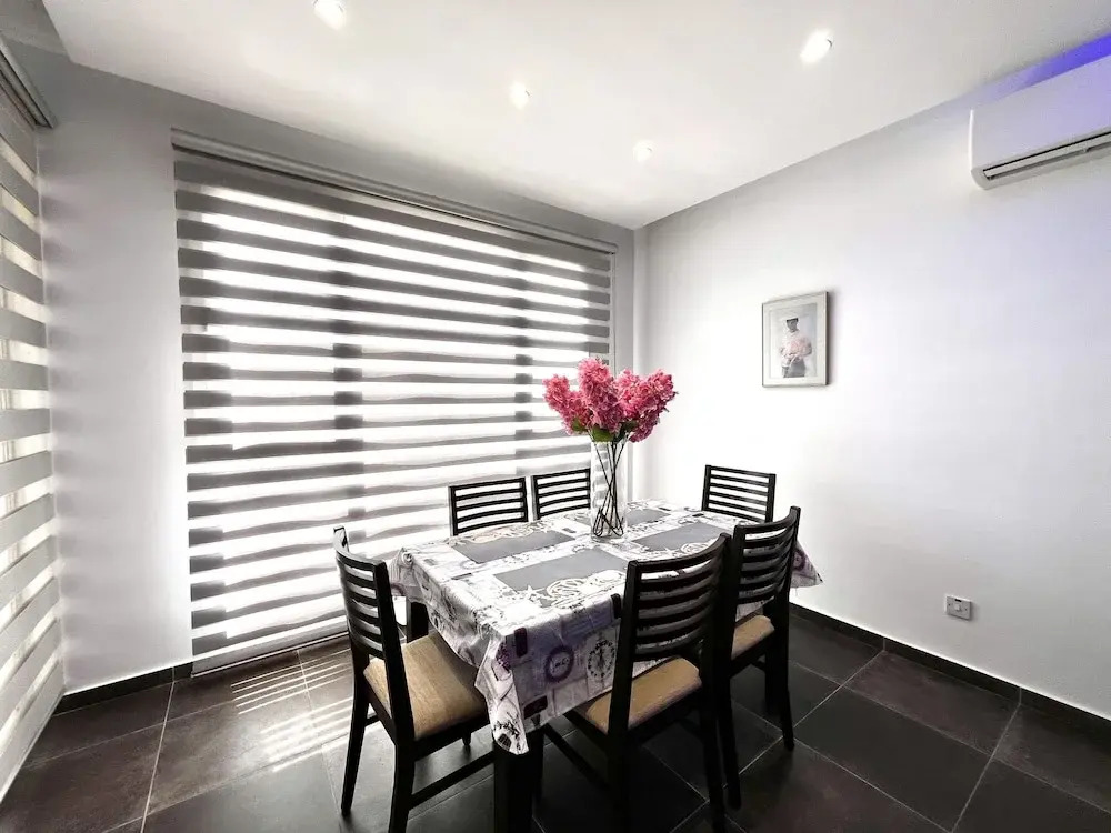 02 LIM - Stay Neo Coast Apartment