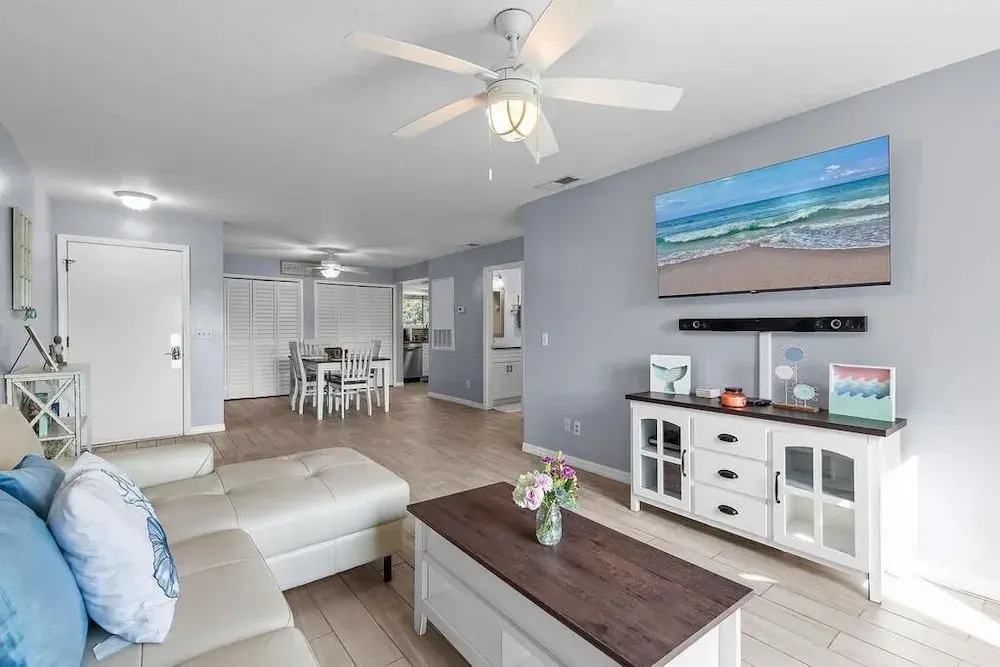 Sea Woods 211