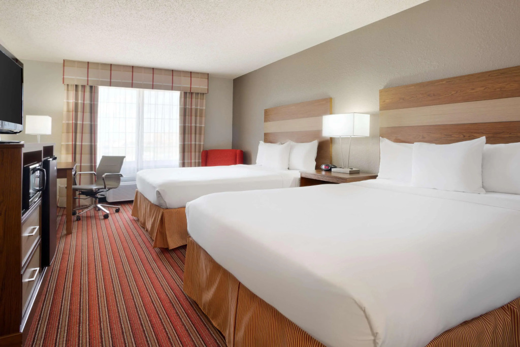 Country Inn & Suites by Radisson, DFW Airport South, TX