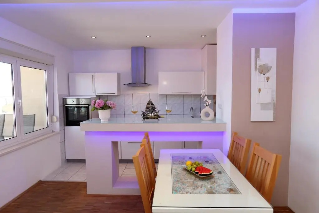 Apts Vidosava - 100m from the sea