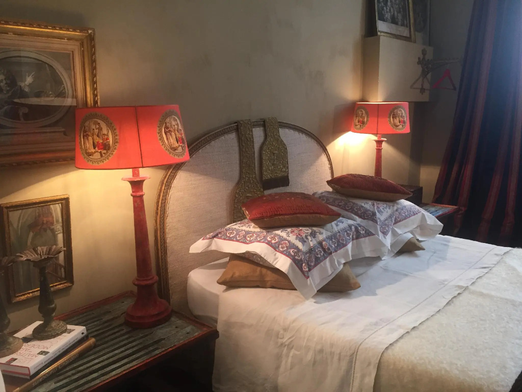 La Maison Rousseau Chambre dhôtes