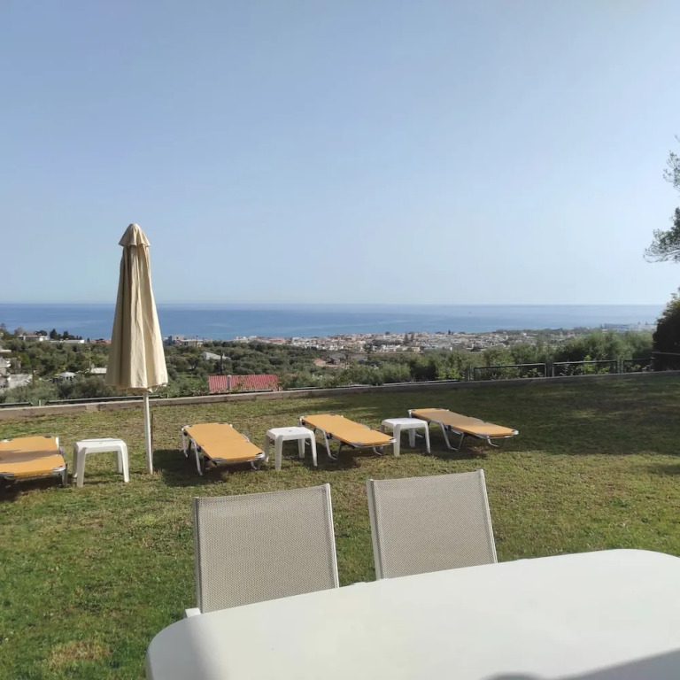 Sea Breeze Villa