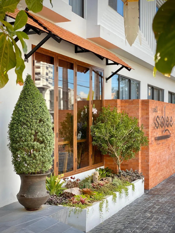 Salee Boutique Hotel