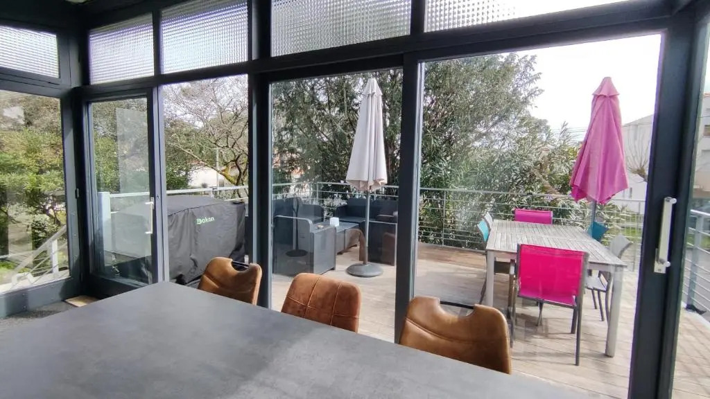 Villa Papillon***. Location appartement 1er étage