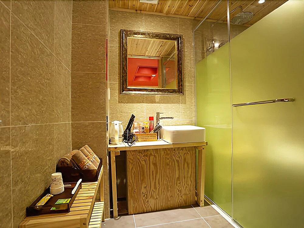 Eco Hotel