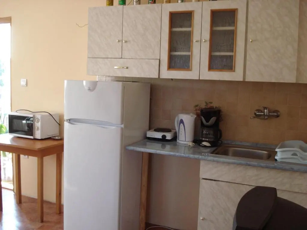 Sunshine Apartment