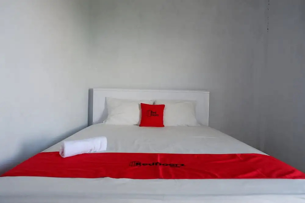 Hotel Surya Wisata by RedDoorz
