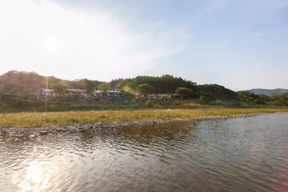 happyriver