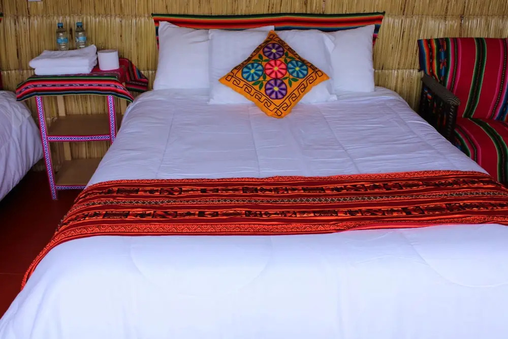Titicaca Floating Lodge