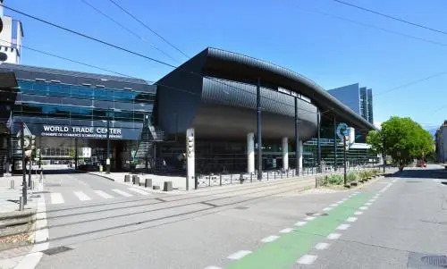 HAPPY APPART Gare Europole