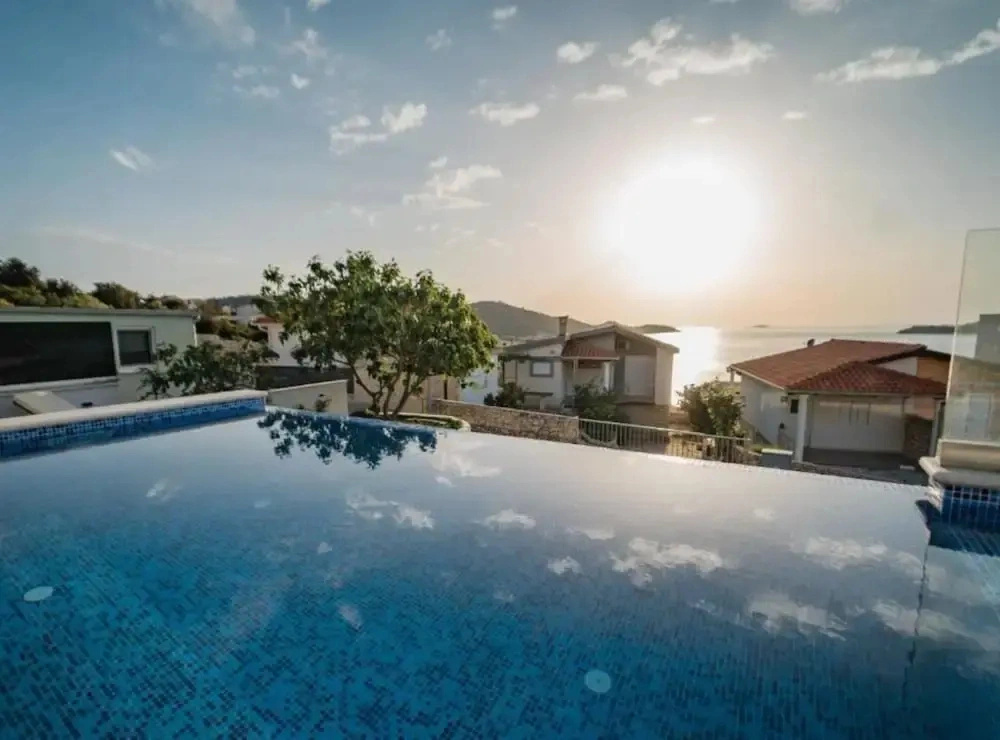 Charming Sunset View Villa with Outdoor Pool