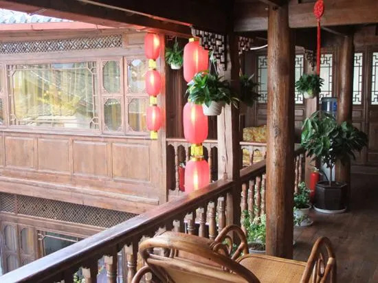 Floral Hotel Yujia