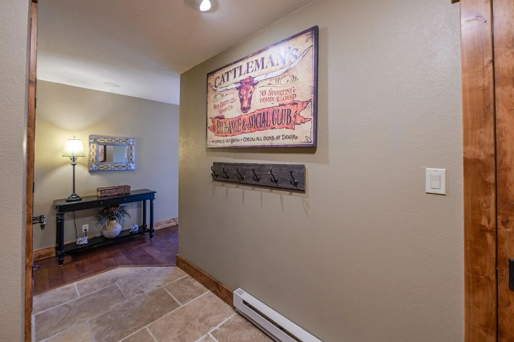 5th Floor 2bd/2ba Condo With Magnificent Views 2 Bedroom Condo by RedAwning