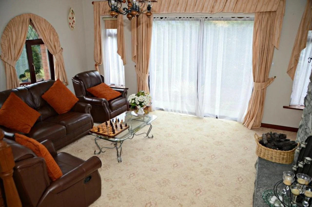 Dromhall Heights