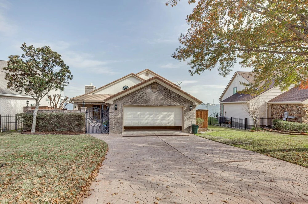 Lakefront Montgomery Home w/ Private Dock!