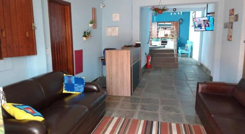 Hotel e Pousada Arara Azul