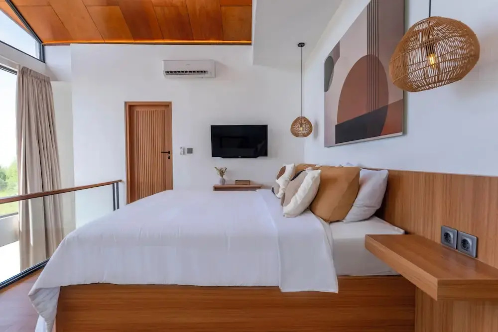 Dela Villa by Betterplace