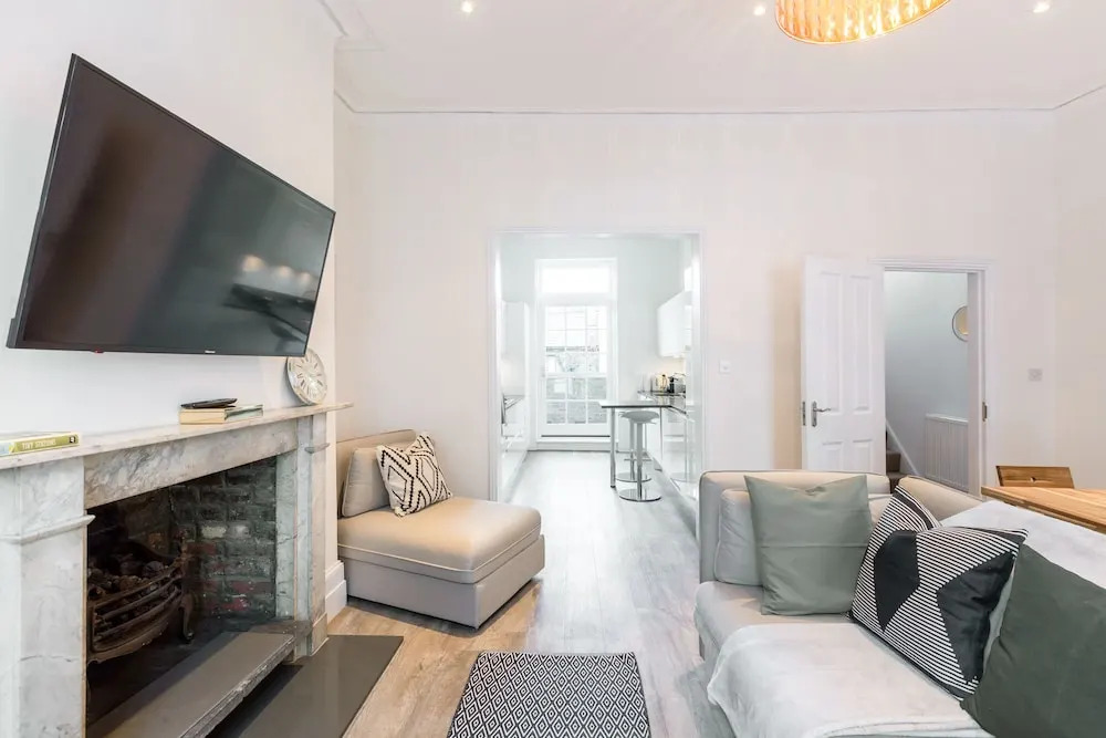3 BDR Maison South Ken by The Residences