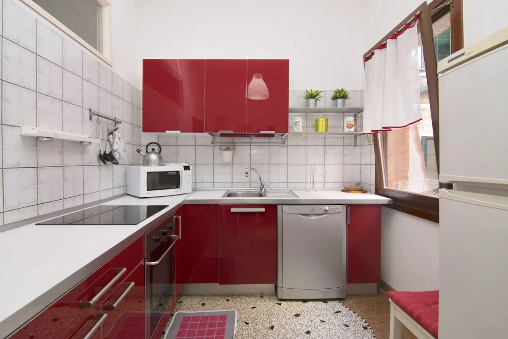 Graceful Venice Barnaba Suite by Ca-sa Check
