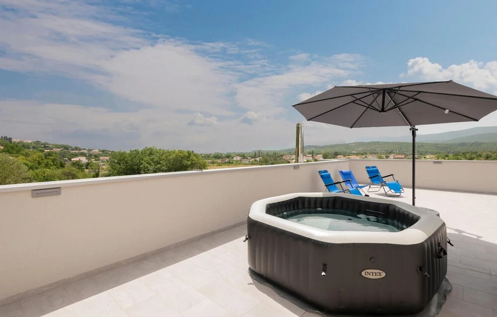 Nice Apartment in Trogir With 2 Bedrooms and Wifi